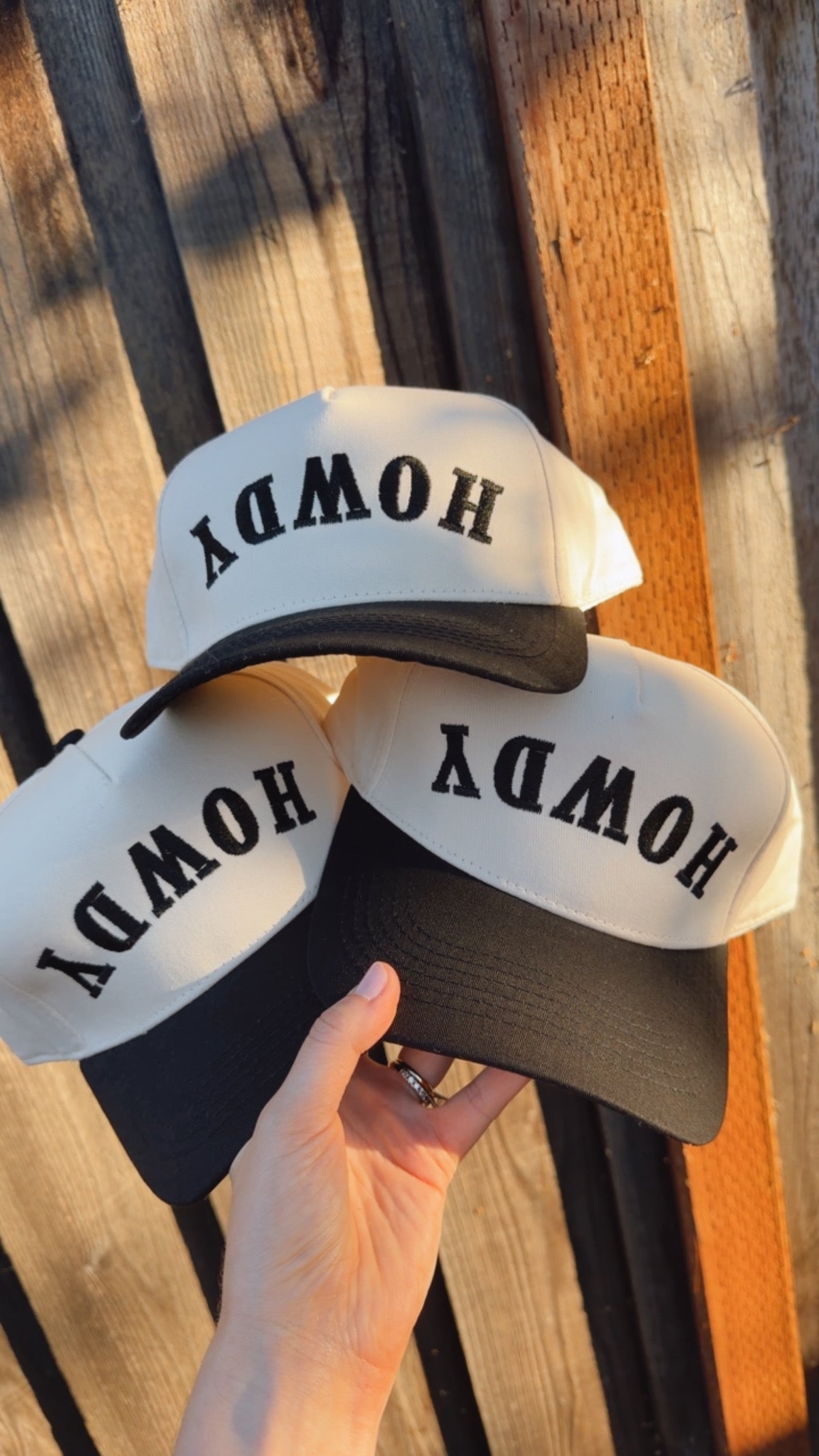 Howdy Embroidered Snapback Hat