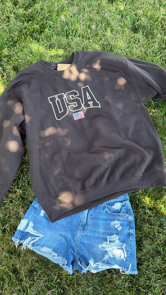 USA Embroidered Crewneck Sweatshirt